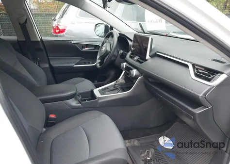 2025 Toyota Rav4 Xle z USA, uszkodzony, nr VIN 2T3P1RFV3SW558748